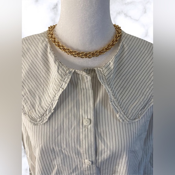 Stripped Blouse - Picture 2 of 4